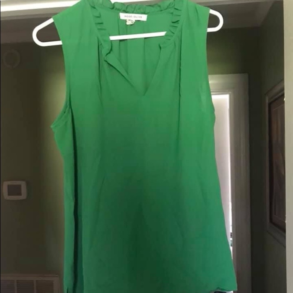 Very cut tank top tunic blouse. Kelley green.